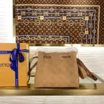 LV Ski BELLA Handbag 22cm - Image 3