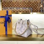 Louis Vuitton PICO BELLA Handbag 13cm - Image 3