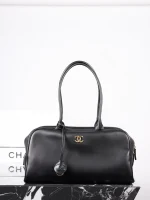UbestLuxury Chanel Chanel Handbag 35.5cm product photo detail 2 SKU CH30648