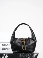 UbestLuxury Chanel Chanel Large Hobo Bag 32cm Black product photo detail 2 SKU CH30919