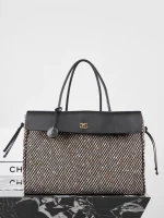 UbestLuxury Chanel Chanel Shoulder Bag 43cm product photo detail 2 SKU CH30654
