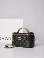 UbestLuxury Chanel Chanel Handbag 17cm product photo detail 2 SKU CH30932