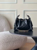 UbestLuxury Chanel Chanel 25Bag mini Handbag 22cm product photo detail 2 SKU CH30938