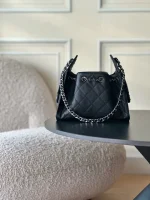 UbestLuxury Chanel Chanel 25Bag mini Handbag 22cm product photo detail 2 SKU CH30939