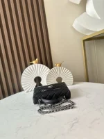 UbestLuxury Chanel Chanel Handbag 19cm product photo detail 2 SKU CH30989