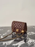 UbestLuxury Chanel Chane1 Gold Ball Flap Bag 18cm product photo detail 2 SKU CH30994