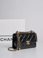 UbestLuxury Chanel Chanel 25s Shoulder Bag 19cm product photo detail 2 SKU CH31096