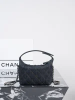 UbestLuxury Chanel Chanel 26P Shoulder Bag 21.5cm product photo detail 3 SKU CH30691