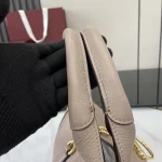 UbestLuxury Gucci Gucci Softbit Shoulder Bag 27.5cm product photo detail 3 SKU GU25601