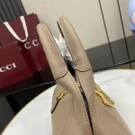 UbestLuxury Gucci Gucci Softbit Shoulder Bag 27.5cm product photo detail 3 SKU GU25602