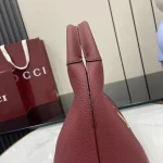 UbestLuxury Gucci Gucci Softbit Shoulder Bag 27.5cm product photo detail 3 SKU GU25606