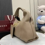 UbestLuxury Gucci Gucci Softbit Shoulder Bag 46cm product photo detail 3 SKU GU25610