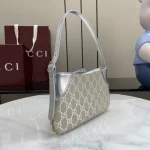UbestLuxury Gucci GG Emblem Shoulder Bag 23cm product photo detail 3 SKU GU25702