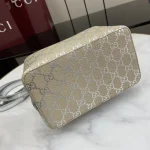 UbestLuxury Gucci GG Emblem Handbag 19cm product photo detail 3 SKU GU25705