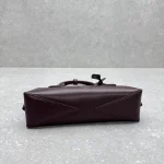 Le Teckel Sausage Bag Small Goat Grain Wine Red - Image 4