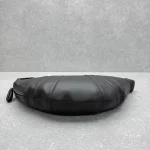 Lemair Shoulder Bag - Image 4