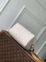 LV Stamp Handbag 20.5cm - Image 4