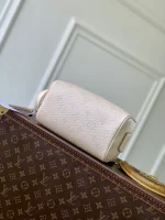 Louis Vuitton Dopp Kit Mini Toiletry Bag 20cm - Image 4