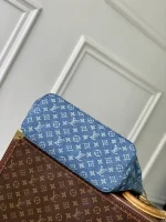 Louis Vuitton Handbag 31cm - Image 4