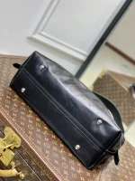 Louis Vuitton CarryAll Dark Handbag 39cm - Image 4