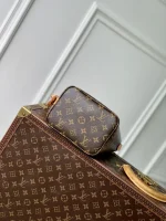 Louis Vuitton All In BB Handbag 18cm - Image 4