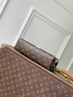 Louis Vuitton Shoulder Bag 24cm - Image 4