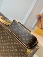 Louis Vuitton Odeon Shoulder Bag 27cm - Image 4