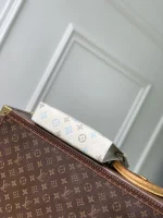 Shoulder Bag 22cm - Image 4