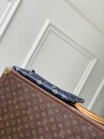 Pochette To-Go Handbag 30cm - Image 4