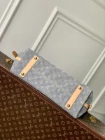 Louis Vuitton CarryAll Medium Handbag 39cm - Image 4