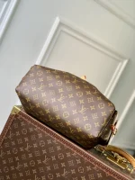 Louis Vuitton Odyssee Medium Backpack 36cm - Image 4
