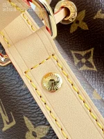 Louis Vuitton Petit Noé Bucket Bag 27cm - Image 4