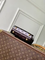 Louis Vuitton Cluny Mini Bag 20cm - Image 4