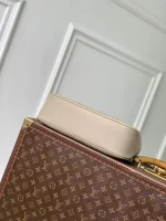 Louis Vuitton Handbag 28cm - Image 4