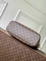 Monogram Wallet 34.5cm - Image 4
