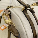 MB Handbag 26cm - Image 4