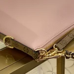 Louis Vuitton MULTIPASS Handbag 30cm - Image 4