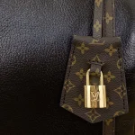 Louis Vuitton EXPRESS Medium Handbag Wallet 36cm - Image 4