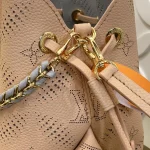 BELLA Bucket Bag Handbag Shoulder Bag 22cm - Image 4