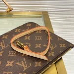 Louis Vuitton Neverfull MM Handbag 32cm - Image 4