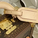 Louis Vuitton Case 17cm - Image 4