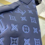 Louis Vuitton Discovery Small Waist Bag 44cm - Image 4