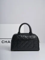 UbestLuxury Chanel Vintage Bowling Bag 27cm product photo detail 3 SKU CH30888