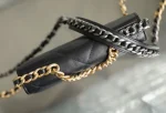 UbestLuxury Chanel Chanel Handbag 19.5cm product photo detail 3 SKU CH30933