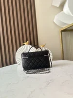 UbestLuxury Chanel Chanel Handbag 19cm product photo detail 3 SKU CH30989