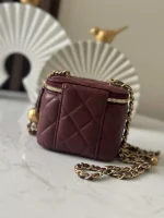 UbestLuxury Chanel Chanel Mini Classic Chain Box Handbag 10.5cm product photo detail 3 SKU CH31090