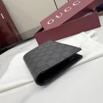 UbestLuxury Gucci Gucci Essence Classic Passport Cover product photo detail 3 SKU GU25157