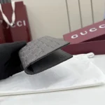 UbestLuxury Gucci GG Emblem Card Case product photo detail 3 SKU GU25172