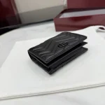 UbestLuxury Gucci GG Marmont Card Case product photo detail 3 SKU GU25197