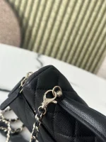 UbestLuxury Chanel Chanel Shoulder Bag 19cm product photo detail 4 SKU CH30708